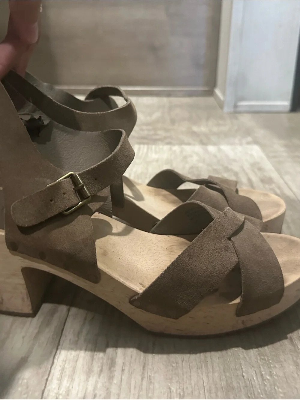 LOFT Brown Suede Leather Wood Platform Clog Sandals Women’s Size 11